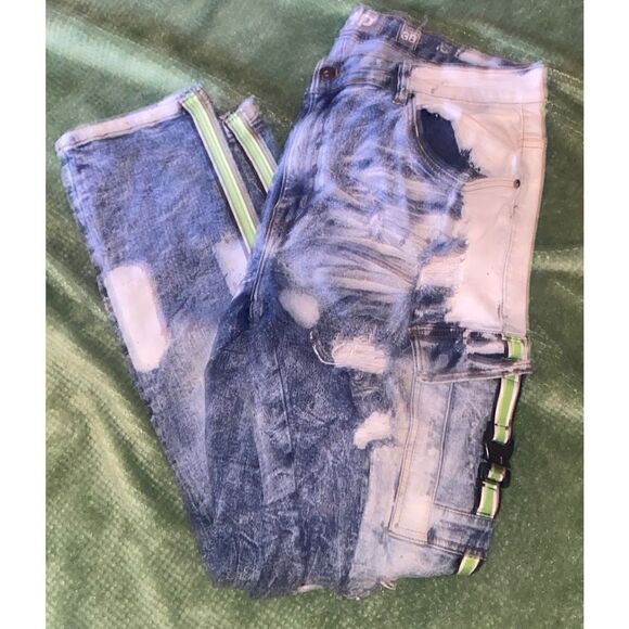 AHP Another Hype Piece super distressed fringed buckle paint splash stretch jean - Picture 6 of 13